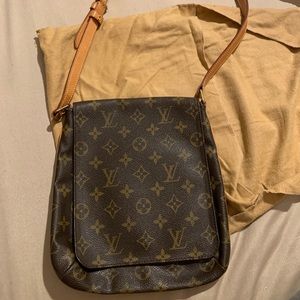 Louis Vuitton Musette Salsa Crossbody Bag